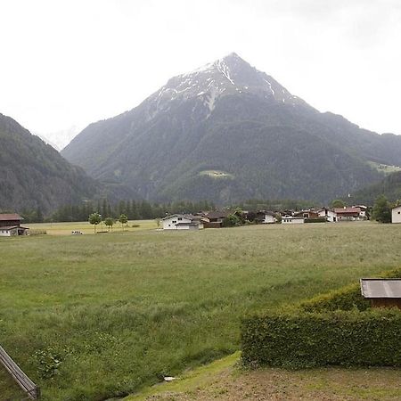 Apart Simone Hotel Langenfeld Exterior photo