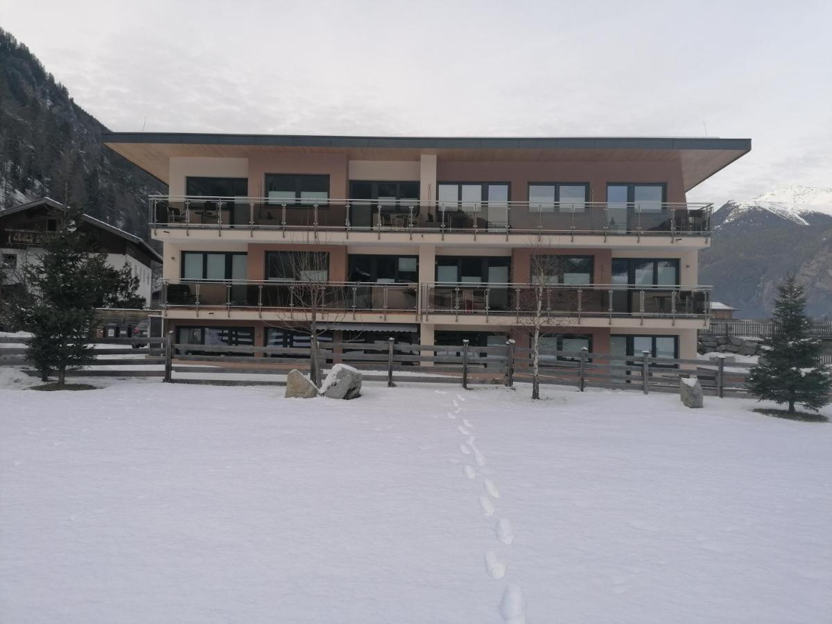 Apart Simone Hotel Langenfeld Exterior photo